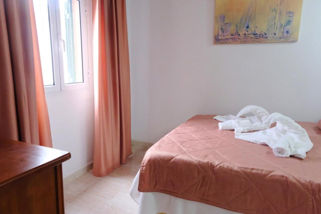 Magnolia - Casa Com Dois Quartos Junto Ao Mar - Renovada Em 2023 Mosteiros  Exterior photo